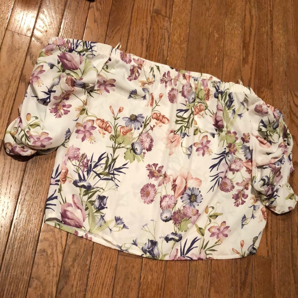🎉 5/$25 🛍NY & C Sweet Pea Off Shoulder Top
